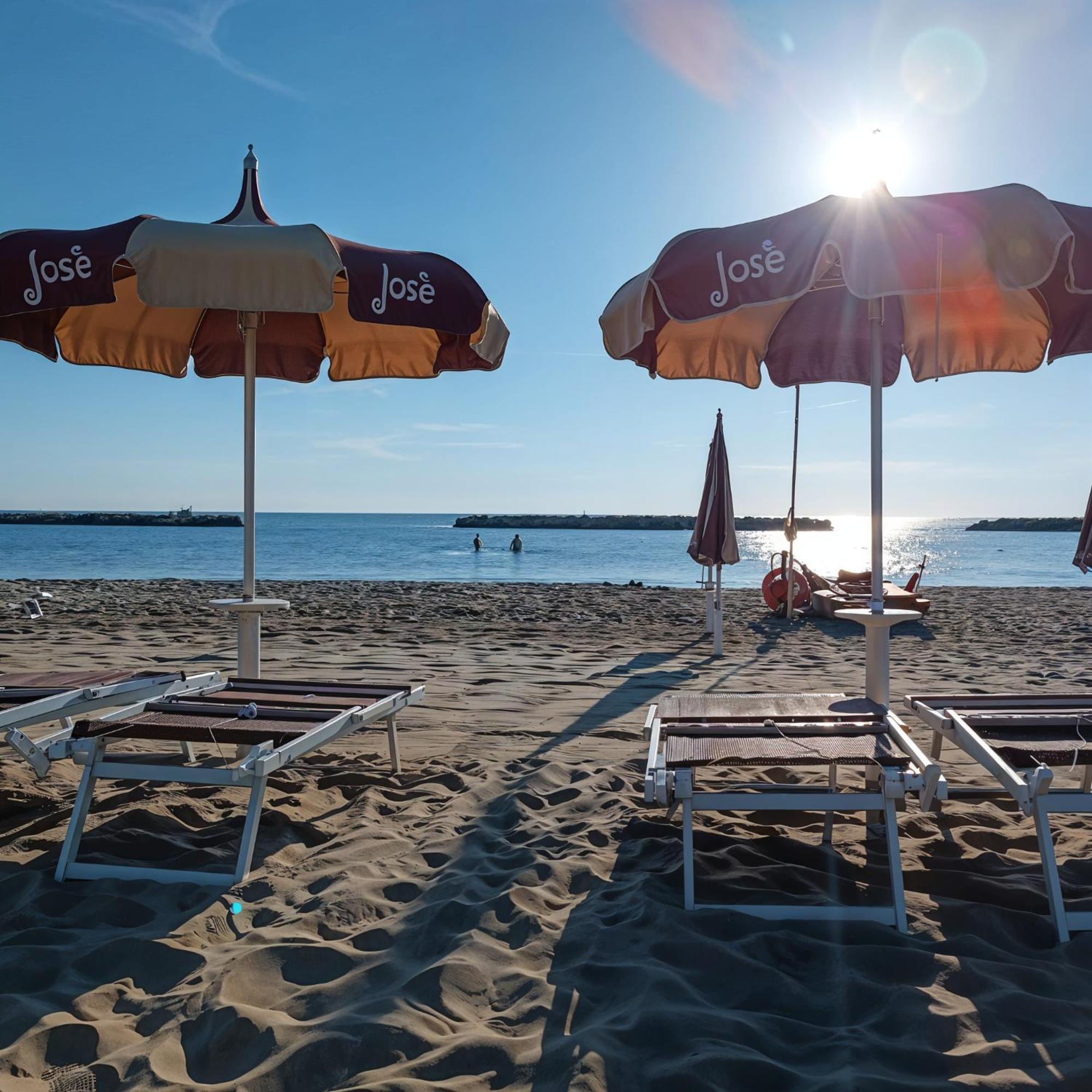 Hotel Pineta Сан-Бенедетто-дель-Тронто Экстерьер фото